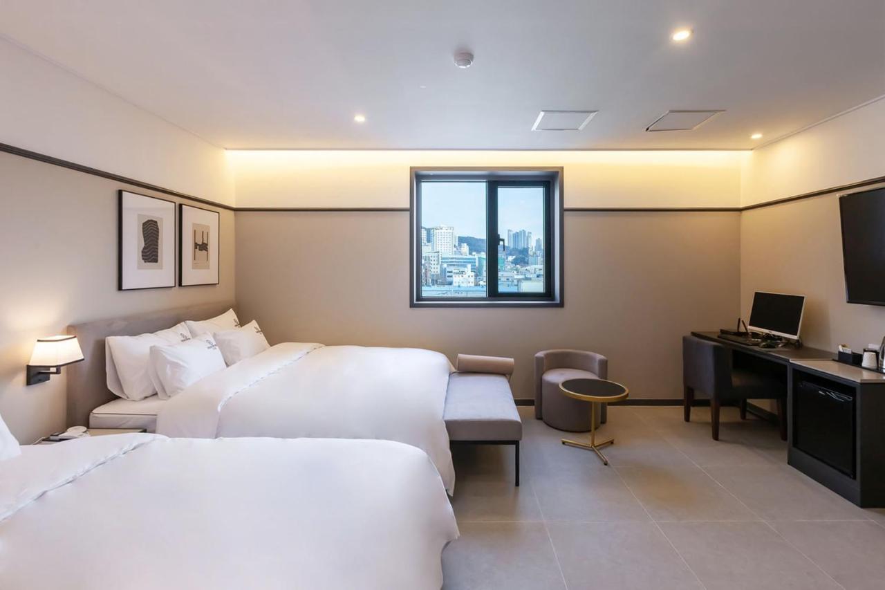 Browndot Hotel Sasang Renecite Busan Exterior photo