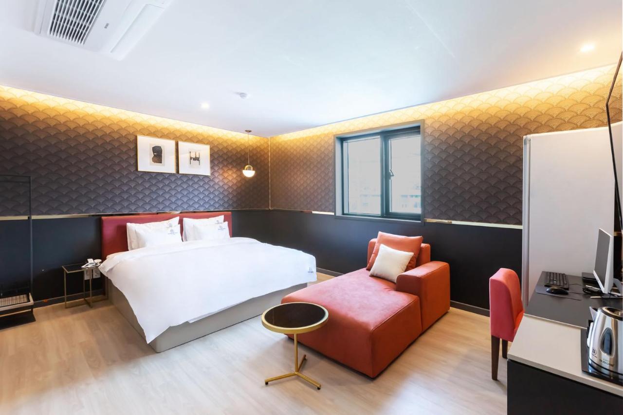 Browndot Hotel Sasang Renecite Busan Exterior photo