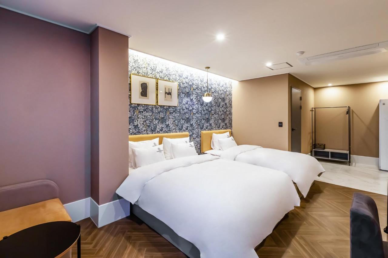 Browndot Hotel Sasang Renecite Busan Exterior photo